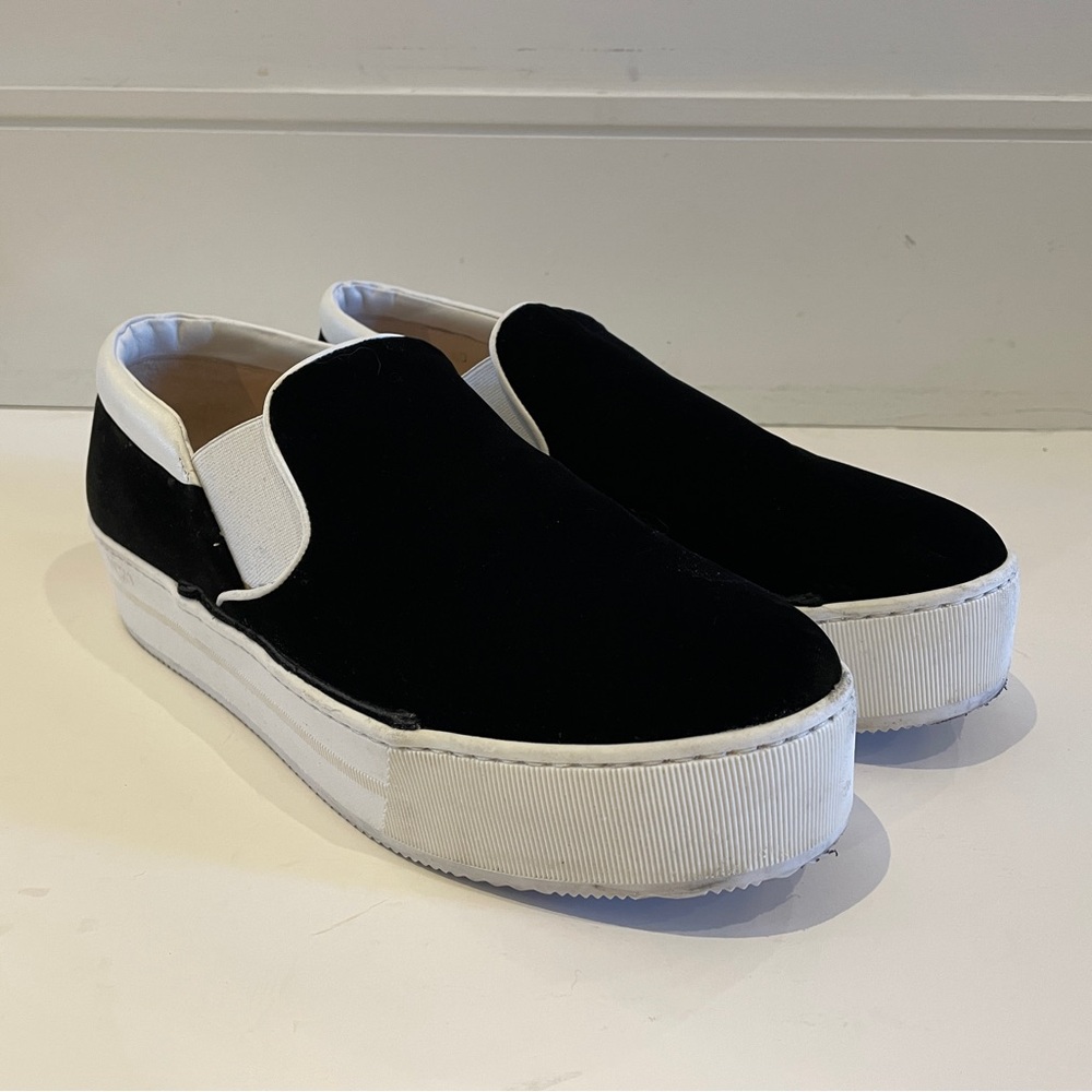 Italian  N°21 Black Velvet Platform Slip-On Sneakers size 40